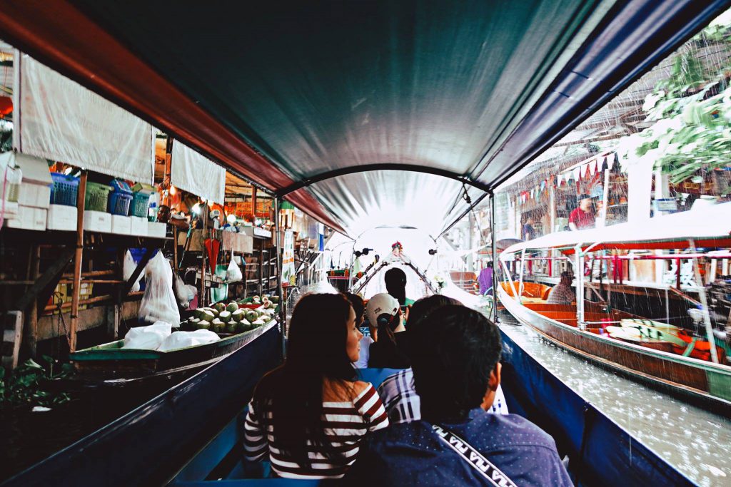 ตลาดน้ำคลองลัดมะยม