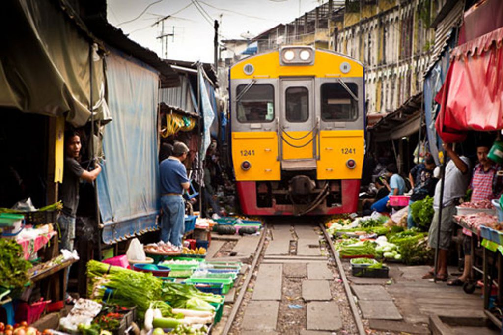 Maeklong Railway Market