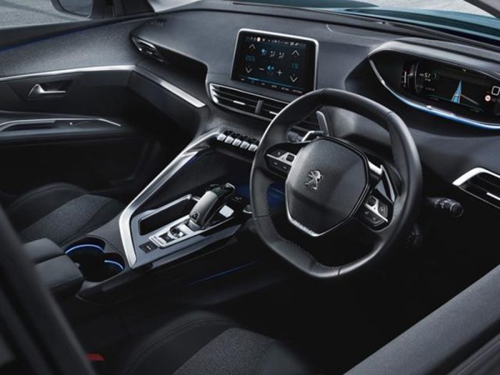 รูป Peugeot 5008 ภายใน