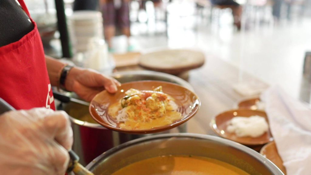 ขนมจีนสะพานหิน