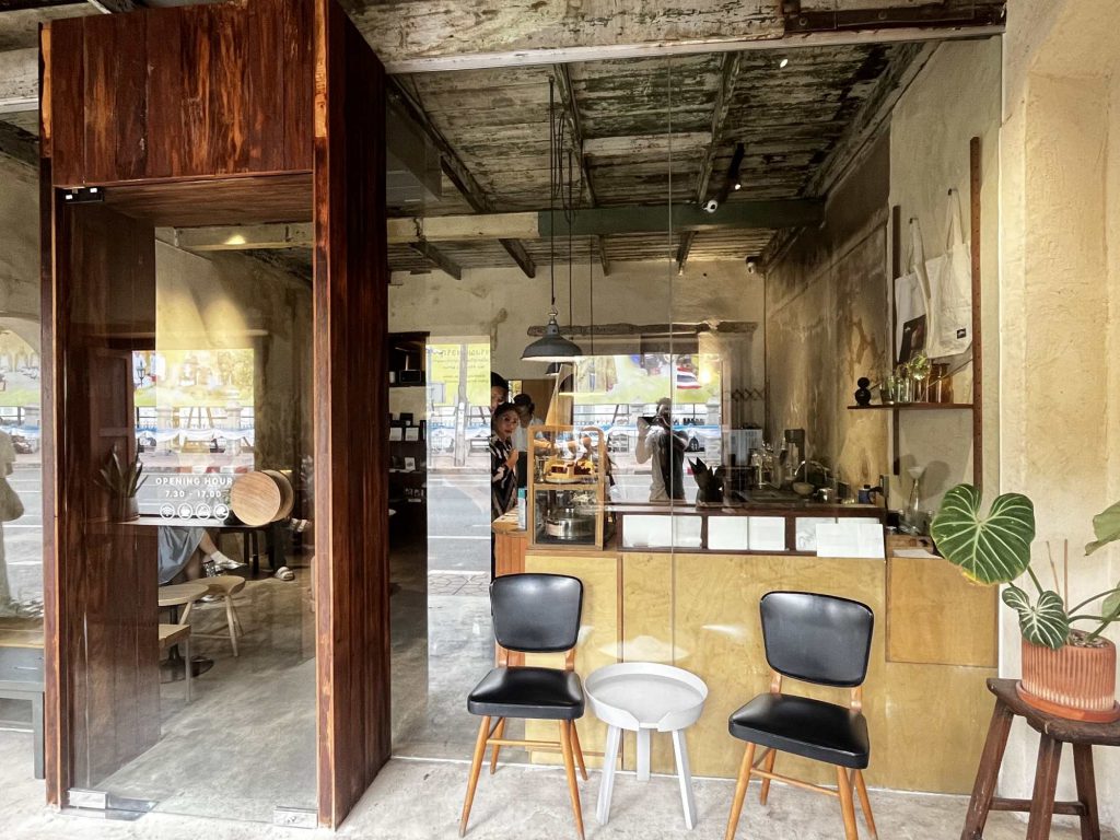 Craftsman Roastery หน้าร้าน