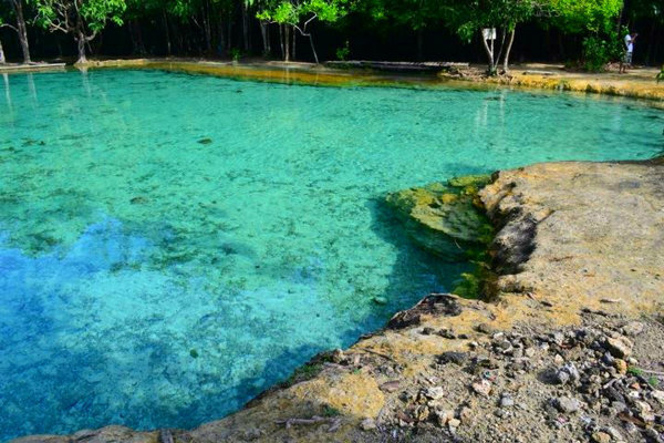 Emerald Pool