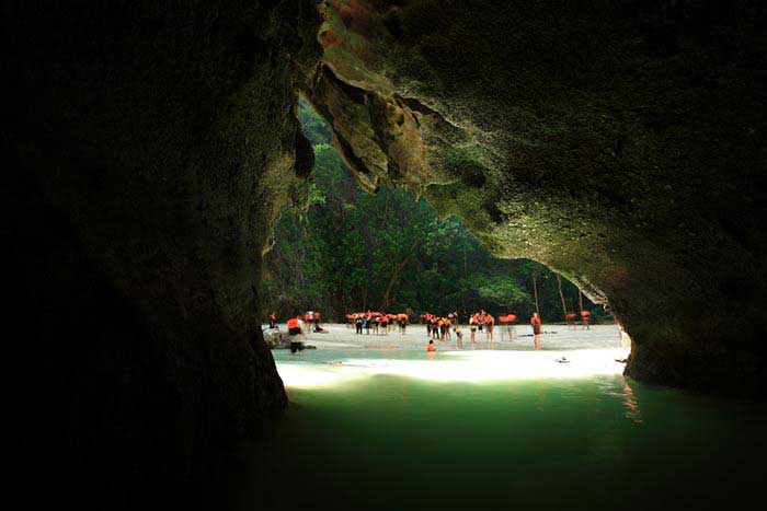 Morakot Cave / Emerald Cave