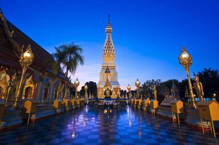 วัดพระธาตุพนมวรมหาวิหาร