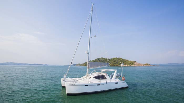 Yacht Phuket for rent - ADMIRAL 40